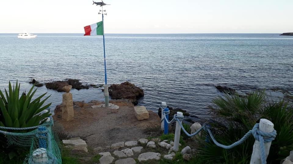 B&B Orazio U Vitturisi Portopalo Di Capo Passero Exterior photo
